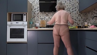 Watch A Curvy Wife In Pantyhose In The Kitchen In This Behind The Scenes Video